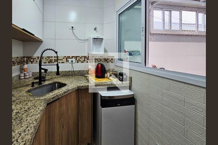 Sala/Cozinha de apartamento à venda com 2 quartos, 47m² em Vila Claudio, Santo André