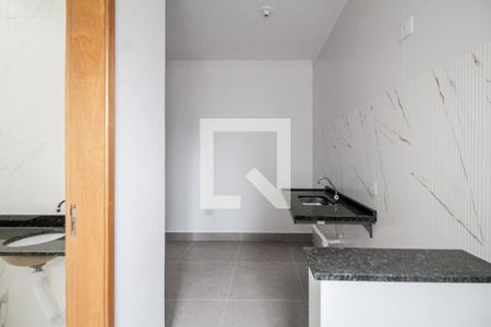 Sala/Cozinha de casa de condomínio à venda com 1 quarto, 27m² em Vila Invernada, São Paulo