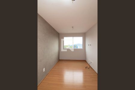 Sala de apartamento para alugar com 2 quartos, 44m² em Vila Barros, Guarulhos