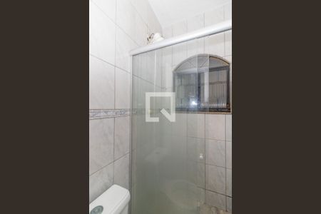 Banheiro 1 de casa para alugar com 2 quartos, 89m² em Realengo, Rio de Janeiro