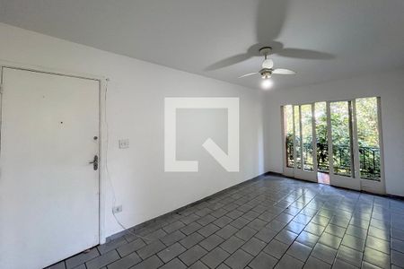 Sala de apartamento para alugar com 1 quarto, 70m² em Jardim Patente Novo, São Paulo