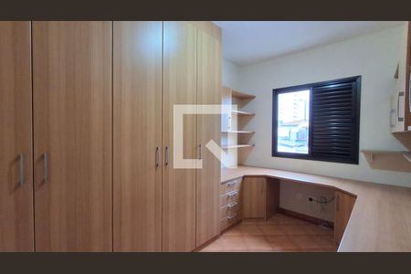Quarto de apartamento para alugar com 3 quartos, 125m² em Santa Maria, São Caetano do Sul