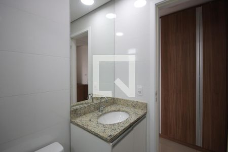 Banheiro de apartamento para alugar com 2 quartos, 32m² em Vila Guilherme, São Paulo