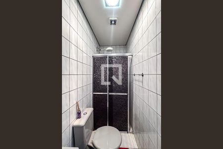 Banheiro da Suíte de casa à venda com 3 quartos, 99m² em Brás, São Paulo