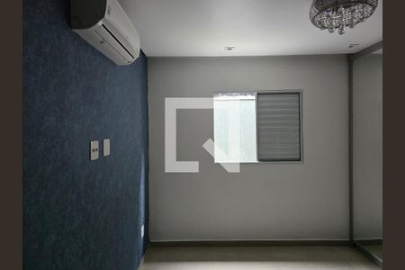 Suíte de casa para alugar com 3 quartos, 11m² em Jardim Nazaret, Guarulhos