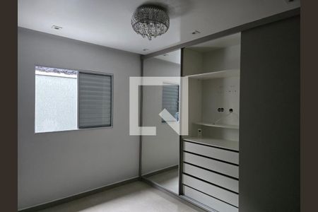 Suíte de casa para alugar com 3 quartos, 11m² em Jardim Nazaret, Guarulhos
