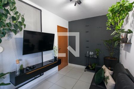 Sala de apartamento para alugar com 2 quartos, 56m² em Novo Mundo, Uberlândia