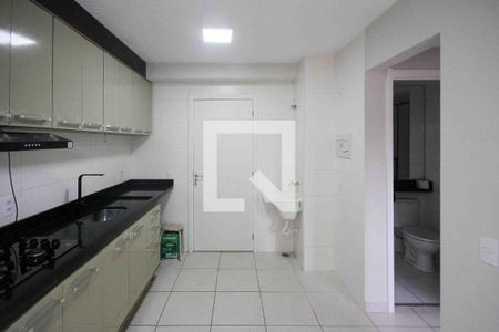 Cozinha de apartamento para alugar com 2 quartos, 45m² em Vila Ema, São Paulo