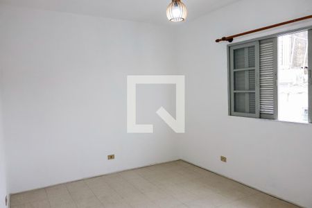 Quarto 1 de casa para alugar com 2 quartos, 70m² em Mutinga, Osasco