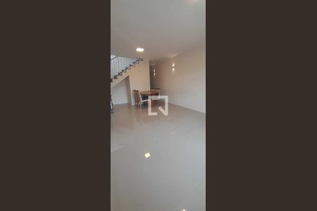 Casa à venda com 3 quartos, 139m² em Vila Zelina, São Paulo