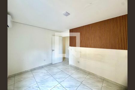 Quarto 1 de casa para alugar com 2 quartos, 60m² em Jardim Palmira, Guarulhos