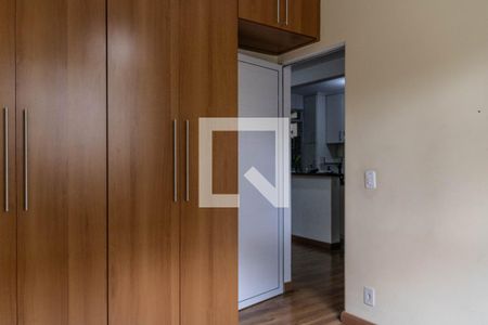Quarto 1 de apartamento para alugar com 2 quartos, 55m² em Salgado Filho, Belo Horizonte