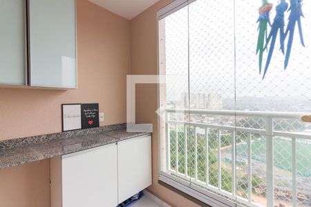 Sacada de apartamento para alugar com 2 quartos, 50m² em Santa Maria, Osasco