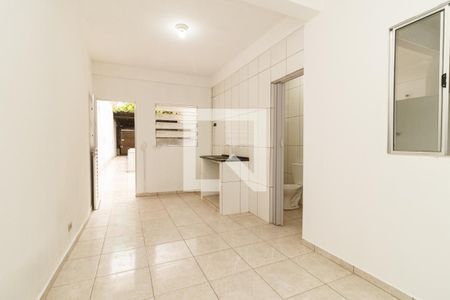 Sala e Cozinha de casa para alugar com 1 quarto, 40m² em Parque Casa de Pedra, São Paulo