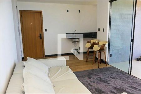 Sala de apartamento para alugar com 2 quartos, 75m² em Costa Azul, Salvador