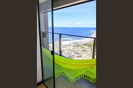 Quarto 1 de apartamento para alugar com 2 quartos, 75m² em Costa Azul, Salvador