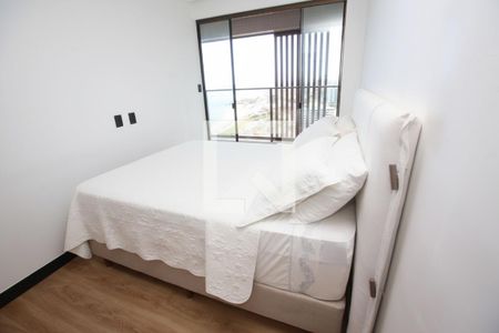 Quarto 1 de apartamento para alugar com 2 quartos, 75m² em Costa Azul, Salvador