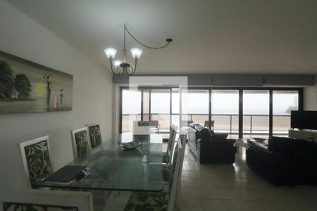 Sala de apartamento para alugar com 4 quartos, 200m² em Vila Luis Antonio, Guarujá