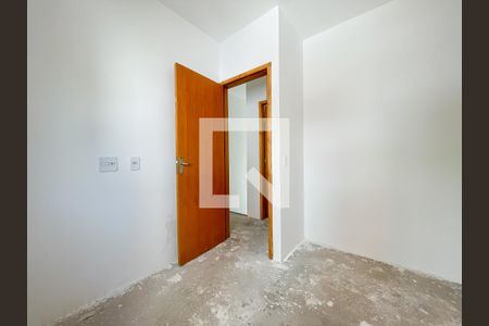 Quarto 1 de casa de condomínio à venda com 2 quartos, 52m² em Santa Maria, Osasco