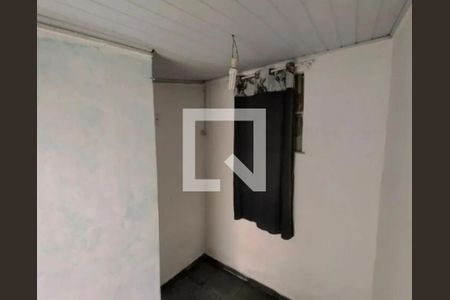 Área externa de casa para alugar com 3 quartos, 80m² em Galo Branco, São Gonçalo