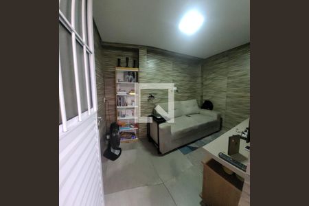 Sala de casa à venda com 2 quartos, 225m² em Jardim Guarará, Santo André