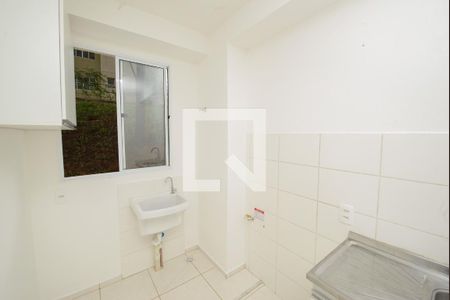 Cozinha e Área de Serviço de apartamento para alugar com 2 quartos, 53m² em Diamante, Belo Horizonte