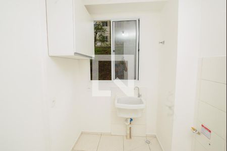 Cozinha e Área de Serviço de apartamento para alugar com 2 quartos, 53m² em Diamante, Belo Horizonte