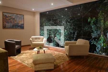 Sala de casa para alugar com 4 quartos, 450m² em Chácara Vale do Rio Cotia, Carapicuíba