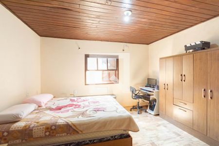 Casa à venda com 2 quartos, 232m² em Rio Branco, Canoas