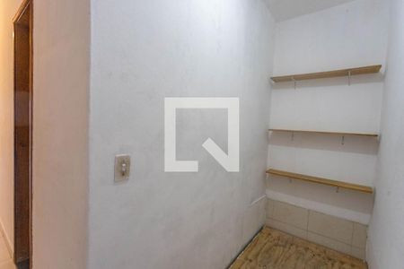 Corredor - armário de casa para alugar com 2 quartos, 80m² em Vila Nogueira, Diadema