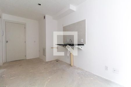 Sala, Cozinha e area de serviço de apartamento para alugar com 1 quarto, 28m² em Jardim America da Penha, São Paulo