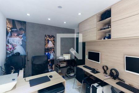 Escritório de casa para alugar com 2 quartos, 110m² em Jardim Vila Carrao, São Paulo