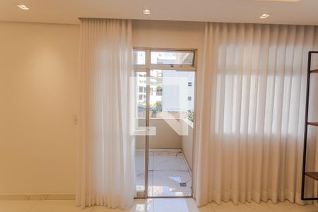 Varanda na Sala de apartamento para alugar com 3 quartos, 95m² em Sagrada Família, Belo Horizonte
