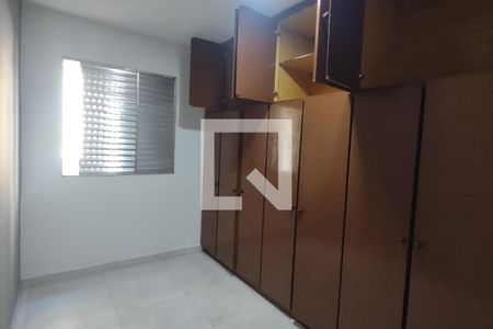 Quarto de apartamento para alugar com 3 quartos, 75m² em Jardim Sao Caetano, São Caetano do Sul