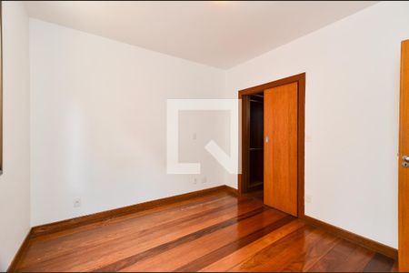 Suíte de apartamento para alugar com 4 quartos, 150m² em Cruzeiro, Belo Horizonte