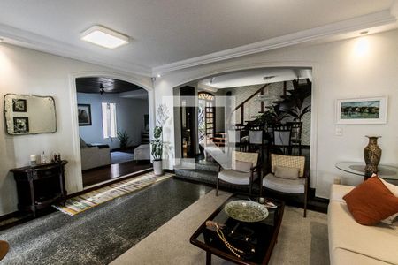 Sala 1 de casa para alugar com 5 quartos, 300m² em Jardim Armação, Salvador