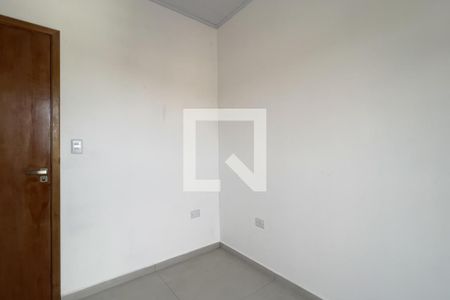 Quarto 1 de casa para alugar com 2 quartos, 50m² em Jardim Presidente Dutra, Guarulhos