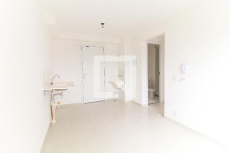 Sala/Cozinha de apartamento para alugar com 2 quartos, 32m² em Guaianases, São Paulo