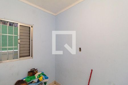 Quarto 2 de casa para alugar com 3 quartos, 130m² em Vila Janete, Carapicuíba