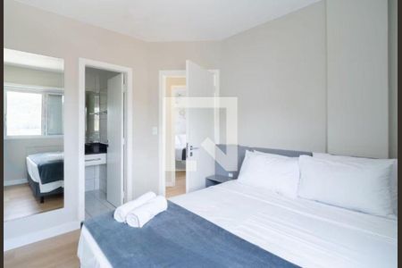 Quarto de apartamento para alugar com 3 quartos, 127m² em Saco Grande, Florianópolis