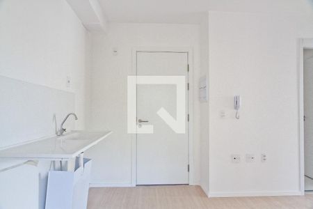 Sala e cozinha de apartamento para alugar com 2 quartos, 35m² em Vila Jaguara, São Paulo