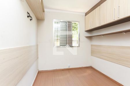 Quarto 1 de apartamento para alugar com 2 quartos, 46m² em Conjunto Residencial José Bonifácio, São Paulo