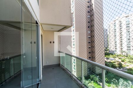 Varanda de apartamento para alugar com 3 quartos, 172m² em Tamboré, Santana de Parnaíba