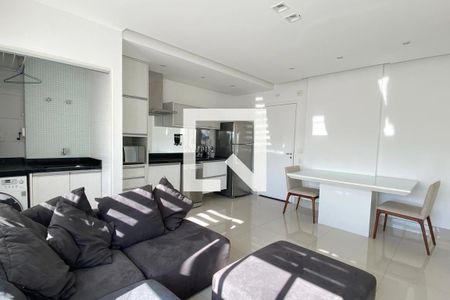 Sala de apartamento para alugar com 1 quarto, 43m² em Melville Empresarial Ii, Barueri