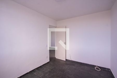 Quarto 2 de apartamento para alugar com 2 quartos, 80m² em Mutondo, São Gonçalo