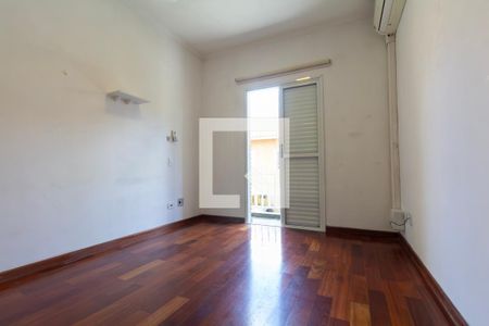 Quarto 1 de casa de condomínio para alugar com 3 quartos, 93m² em Cangaiba, São Paulo