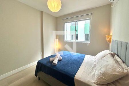 Quarto 2 de apartamento para alugar com 2 quartos, 52m² em Itacorubi, Florianópolis