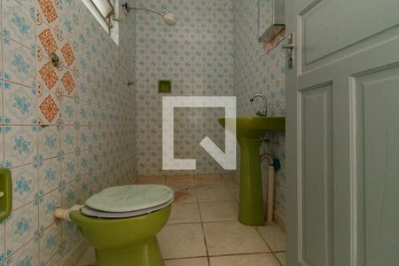 Banheiro de casa de condomínio para alugar com 1 quarto, 60m² em Vila Medeiros, São Paulo