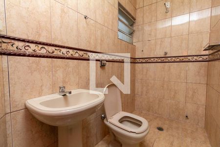 Banheiro 1 de casa de condomínio para alugar com 3 quartos, 160m² em Vila Lais, São Paulo