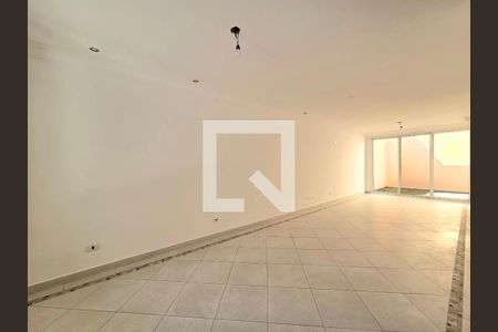 Sala de casa de condomínio para alugar com 3 quartos, 160m² em Itaim Bibi, São Paulo